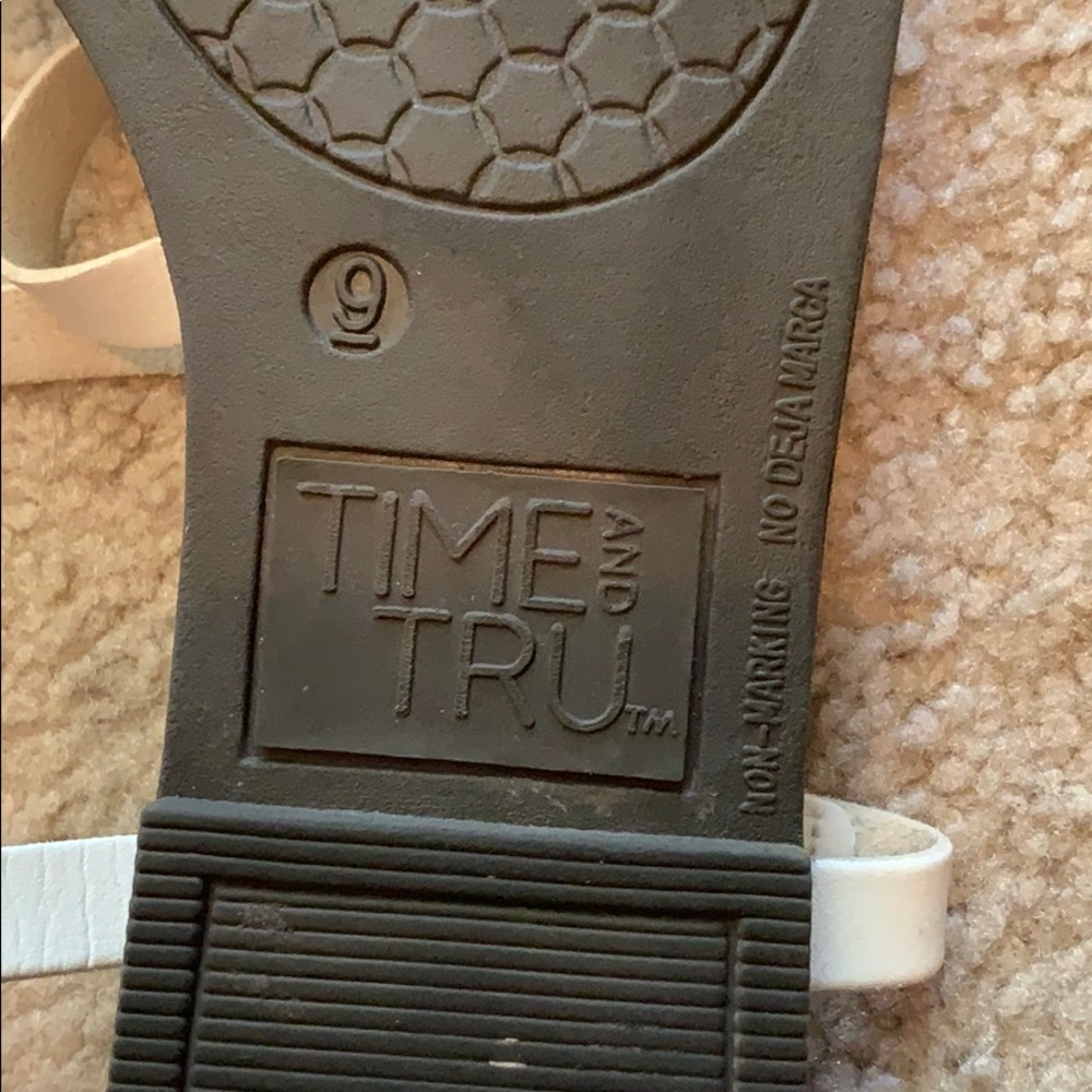 Sandals - Picture 2 of 2